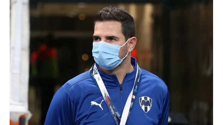 Mientras tanto, Monterrey busca al reemplazo de Aguirre.