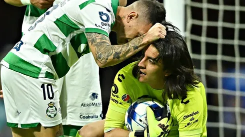 Carlos Acevedo y una actuación para recordar.