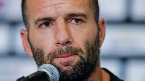 Emanuel Villa confesó la razón por la que no vistió la playera de la Selección de México.