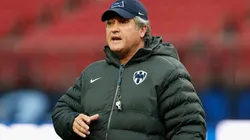 El DT que aventaja a Vucetich para dirigir a Rayados