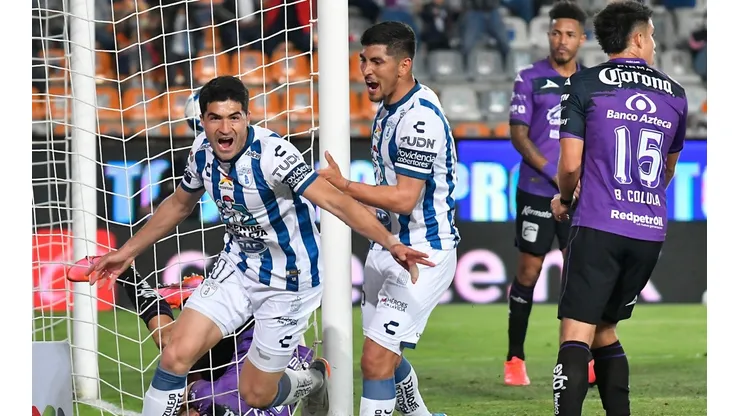Nicolás Ibáñez se afianzó en el liderato de goleo individual.