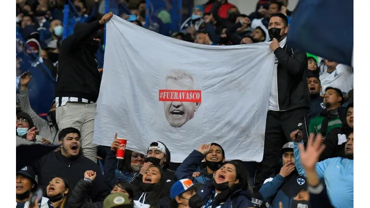 La afición de los Rayados volvió a expresar su enojo contra Javier Aguirre.