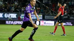 El festejo de Miguel Sansores en el 2-0 de Mazatlán FC