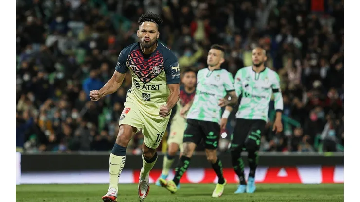 ¡Respira Solari! América triunfa en un electrizante choque ante Santos Laguna