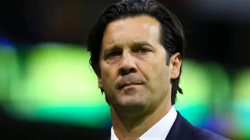 Santiago Solari está atravesando un terreno pantanoso...