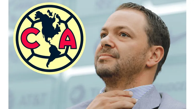 Negro Santos no puede seguir viendo a Santiago Baños en Coapa