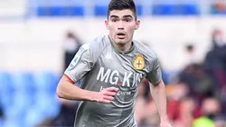 Johan no deja de ser titular con el Genoa