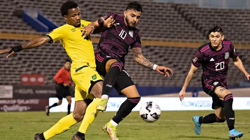 Alexis Vega fue de lo rescatable de México en Jamaica.