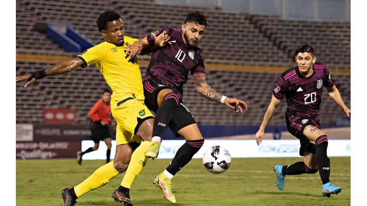 Alexis Vega fue de lo rescatable de México en Jamaica.
