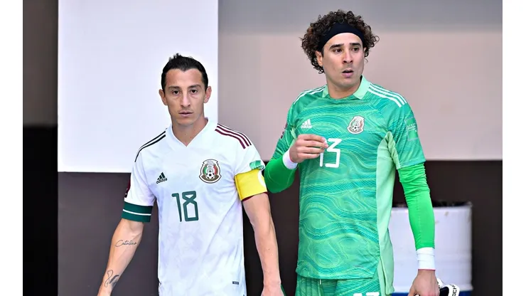 Andrés Guardado y Guillermo Ochoa en el octagonal de la Concacaf.