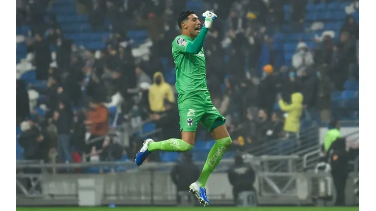Esteban Andrada festeja la hombrada del Monterrey.
