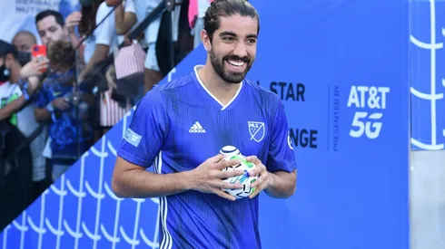 "45 MDD a la basura": Balón de Oro desprecia a Pizarro