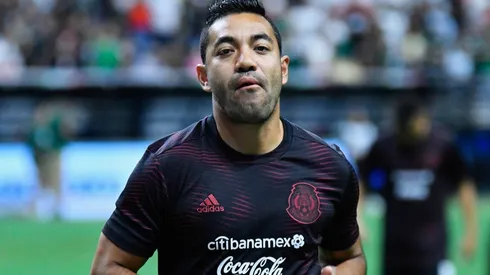 Marco Fabián previo a un partido de la selección mexicana en 2019.