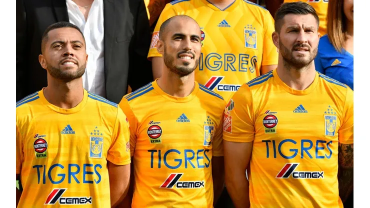 Rafael Carioca, Guido Pizarro y André-Pierre Gignac.