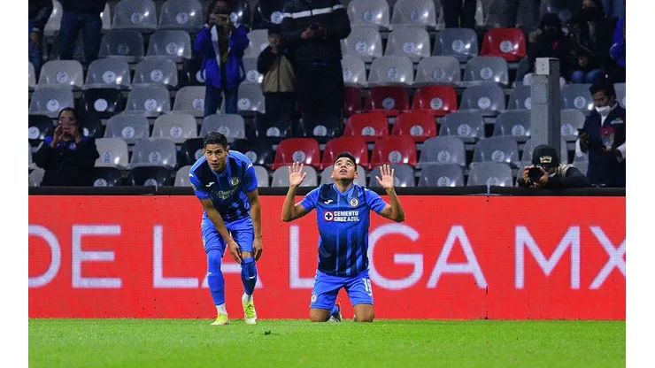 Golazo de Charly.