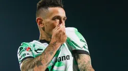 Golazo de Brian Lozano.