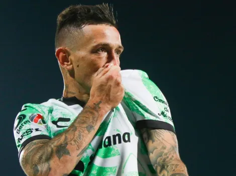 En los 350 partidos del Patón, Santos anota un golazo tras una nahuelada