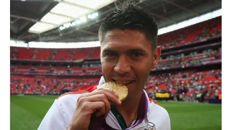 Ganar la medalla de oro: su momento cumbre como futbolista.