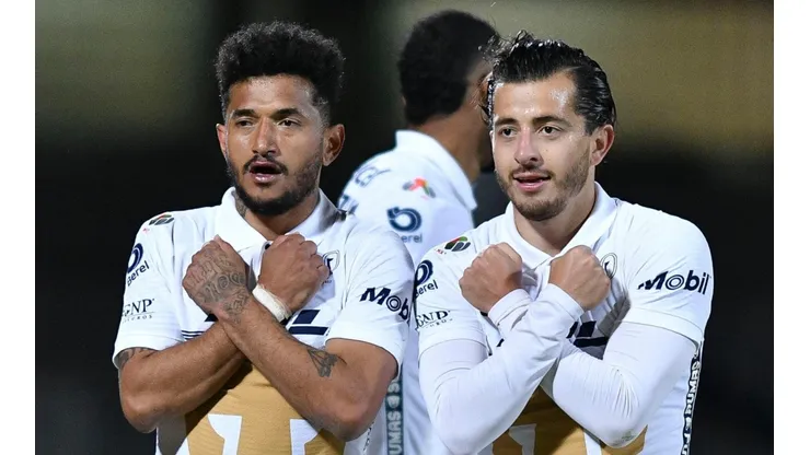 Pumas UNAM se estrena con una goleada en la Liga MX.