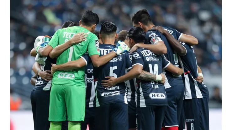 Rayados perdería a un defensa internacional.