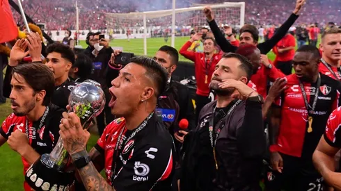 Atlas mandaría reforzaría a un equipo de Argentina.