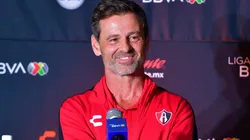 Sonríe Diego Martín Cocca.