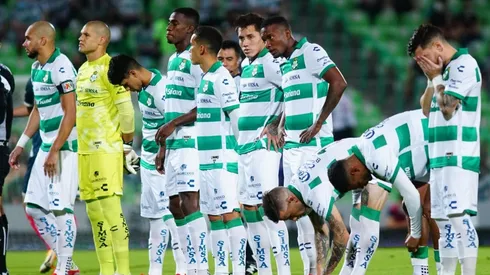 Pedro Caixinha pierde a un futbolista a poco del comienzo del torneo.