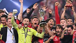 Los rojinegros consiguieron un título después de 70 años