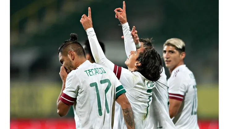 Diego Lainez aún no se asentó en Europa