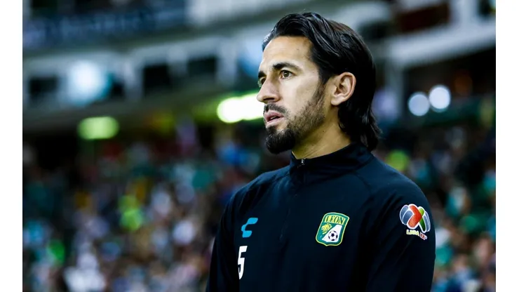 Fernando Navarro ya tendría su nuevo destino en México.