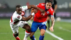 Joaquín Montecinos con la selección chilena en la eliminatoria mundialista.