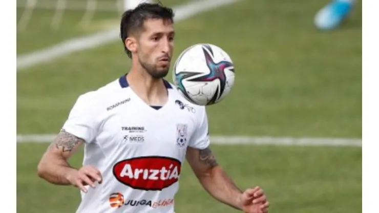 Gonzalo Sosa ha jugado tres años con Deportes Melipilla.