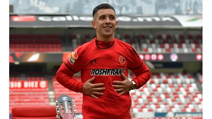 ¿Problemas? Ambriz no pidió por Leonardo Fernández para Toluca