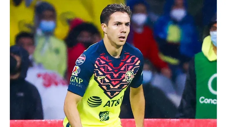 Córdova habría pedido su salida de América