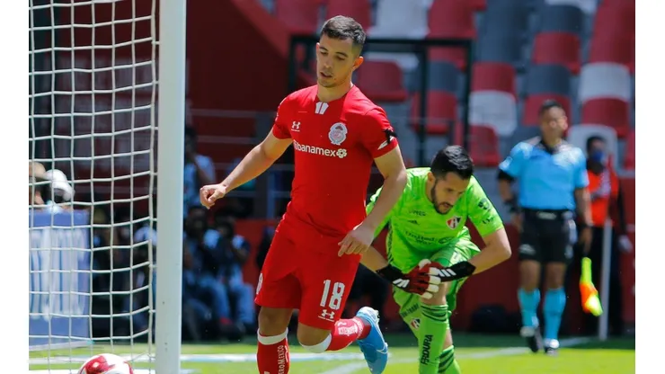 Leo Fernández regresa a Toluca.