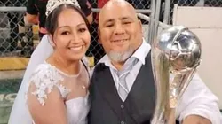 Tras su boda se fueron a festejar al estadio Jalisco