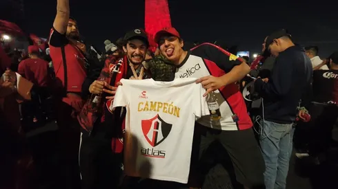 La afición rojinegra disfrutó el campeonato de La Academia.