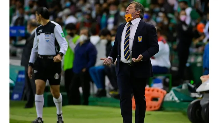 En semifinales terminaron los Tigres en el primer torneo bajo el mando de Miguel Herrera.