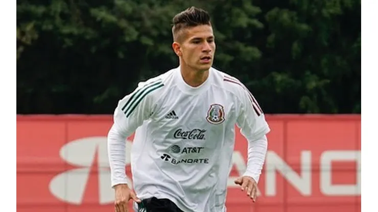 El jugador se habría decantado por ser parte del Tri
