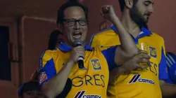 El reconocido actor quiso comprar la playera por una buena causa