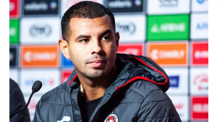 Edwin Cardona volvería a la Liga MX por indisciplinado