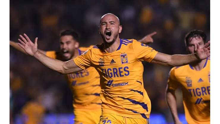 Carlos González, el héroe de la noche de Tigres.