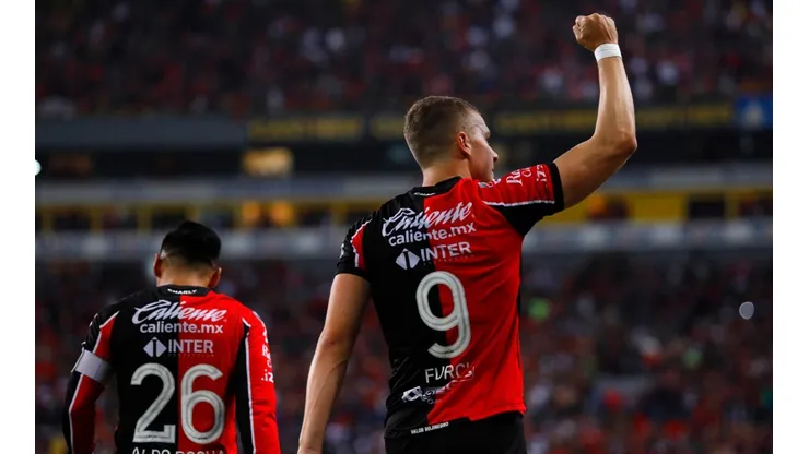Julio Furch hizo el gol del pase a las semifinales para los Zorros.