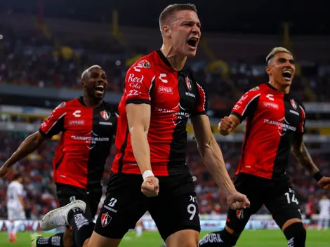 ¿Invento del árbitro? Insólito penalti que el Atlas aprovecha para ponerse en ventaja ante Monterrey