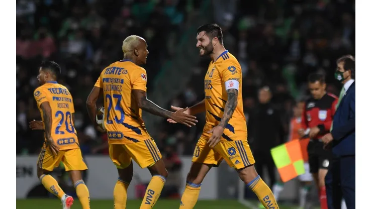 Video: golazo increíble de Gignac