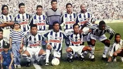 El plantel de Rayados en la derrota de 0-4 en el Tec. (Foto: Twitter @jeryfletcher)