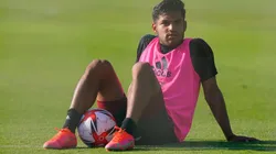 El trueque que Chivas ofreció a Santos por el Mudo