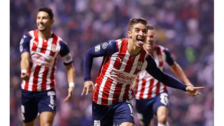 El festejo del Cone Brizuela en el 1-0.