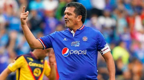 Carlos Hermosillo y su duro paso por Rayados.