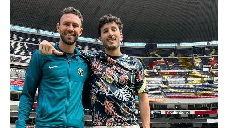El jugador americanista recibió a lo grande al cantante colombiano